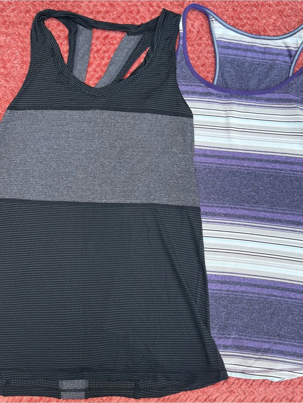 Lululemon set of 2 Women's workout tank tops size 6